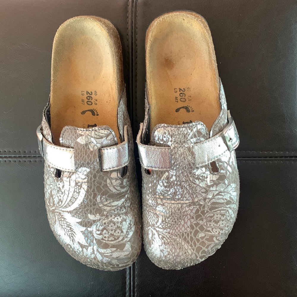 Silver Leather Birkenstock Betula’s. Size 9